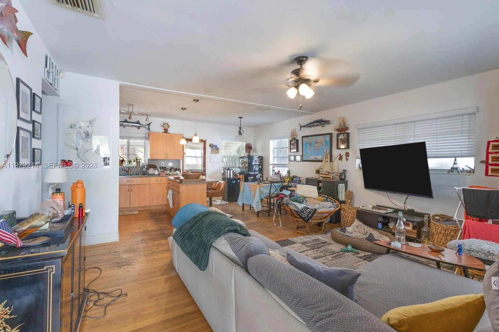 2710 Sw 28th Ct, Miami, Florida 33133, Miami, Florida 33133, 2 Bedrooms Bedrooms, ,1 BathroomBathrooms,Residential,For Sale,2710 Sw 28th Ct, Miami, Florida 33133,A11979214