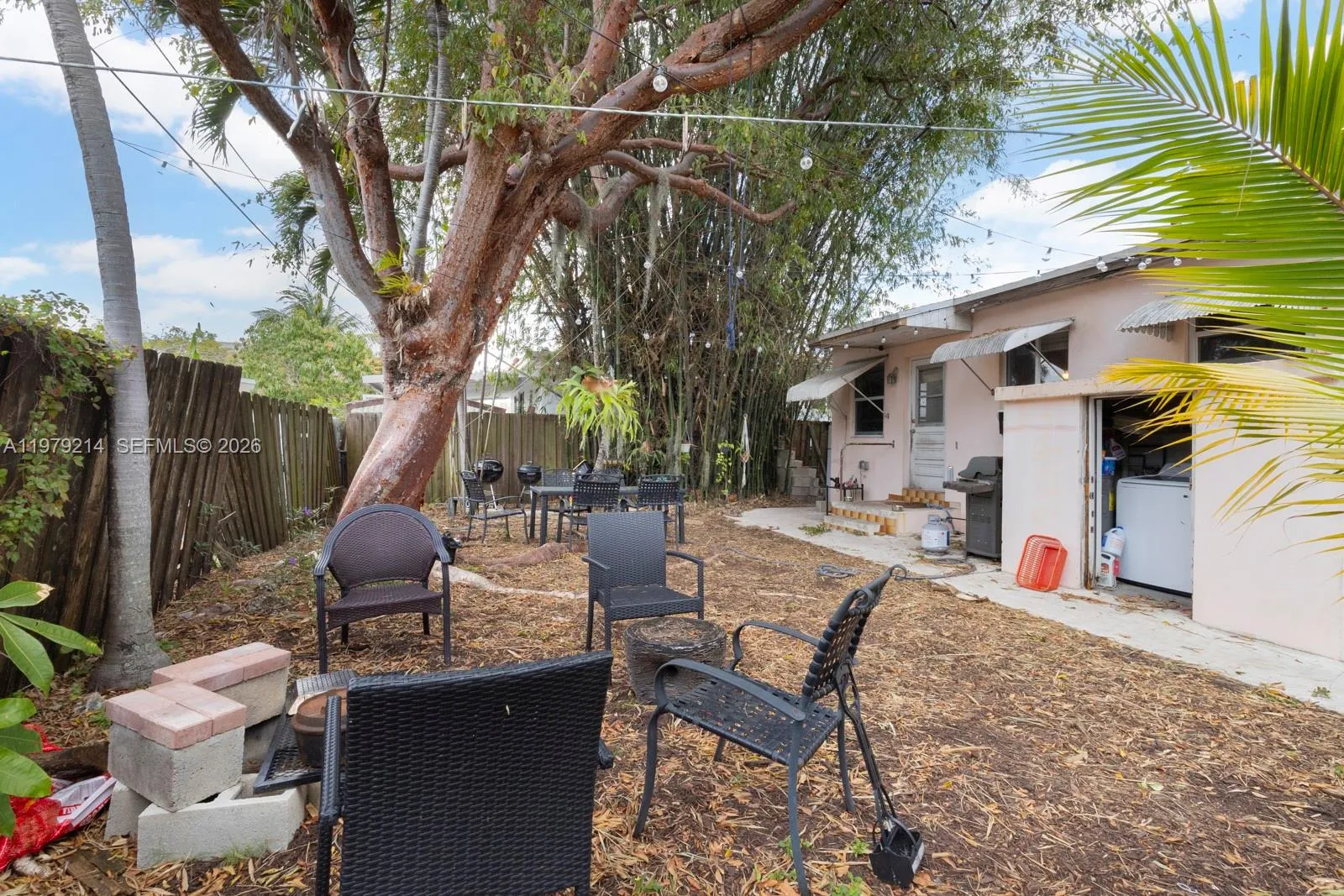 2710 Sw 28th Ct, Miami, Florida 33133, Miami, Florida 33133, 2 Bedrooms Bedrooms, ,1 BathroomBathrooms,Residential,For Sale,2710 Sw 28th Ct, Miami, Florida 33133,A11979214