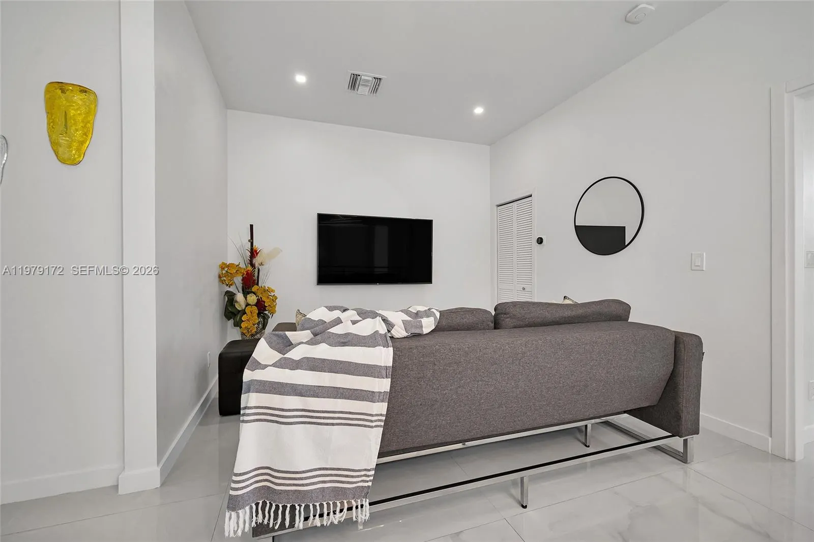 2516 Ne 21st St B, Fort Lauderdale, Florida 33305, Fort Lauderdale, Florida 33305, 3 Bedrooms Bedrooms, ,3 BathroomsBathrooms,Residential Lease,For Rent,2516 Ne 21st St B, Fort Lauderdale, Florida 33305,A11979172