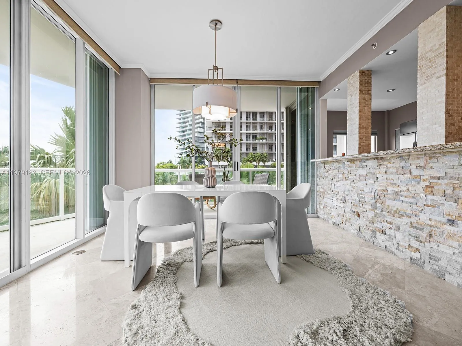 2645 S Bayshore Dr 304, Miami, Florida 33133, Miami, Florida 33133, 3 Bedrooms Bedrooms, ,3 BathroomsBathrooms,Residential Lease,For Rent,2645 S Bayshore Dr 304, Miami, Florida 33133,A11979183