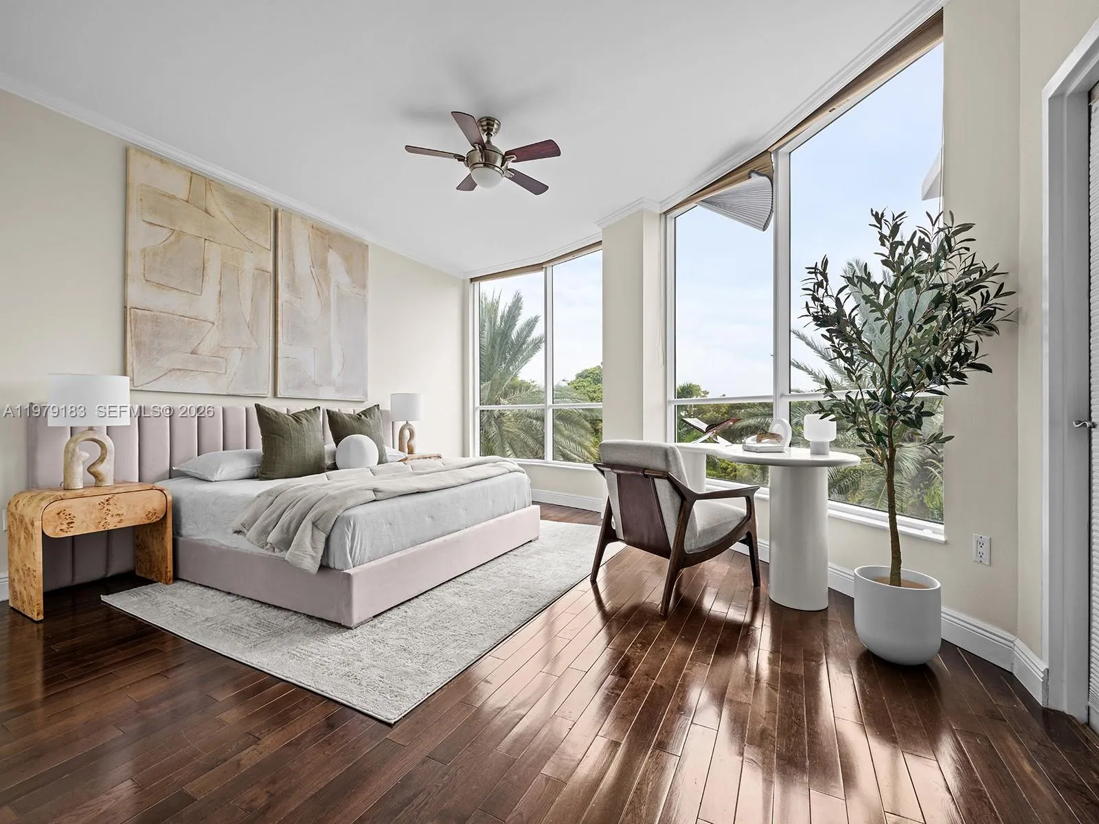 2645 S Bayshore Dr 304, Miami, Florida 33133, Miami, Florida 33133, 3 Bedrooms Bedrooms, ,3 BathroomsBathrooms,Residential Lease,For Rent,2645 S Bayshore Dr 304, Miami, Florida 33133,A11979183