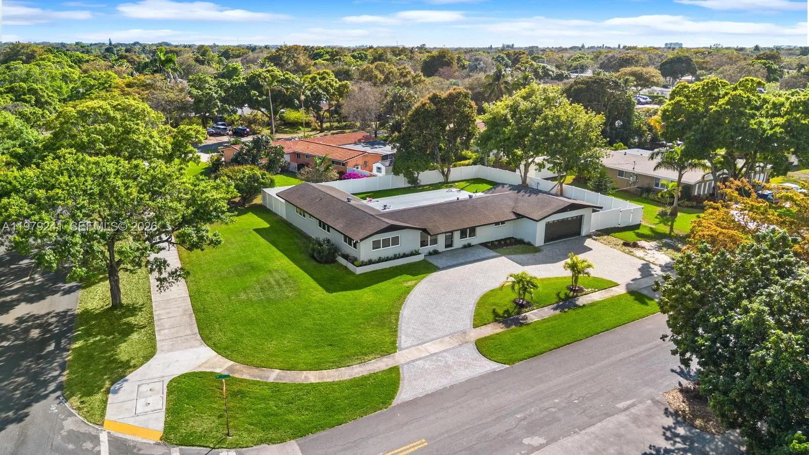5402 Sw 1st Ct, Plantation, Florida 33317, Plantation, Florida 33317, 4 Bedrooms Bedrooms, ,3 BathroomsBathrooms,Residential,For Sale,5402 Sw 1st Ct, Plantation, Florida 33317,A11979241
