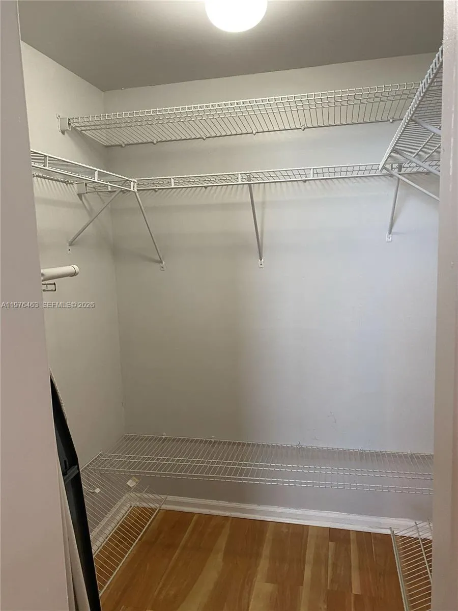 18800 Ne 29th Ave 401, Aventura, Florida 33180, Aventura, Florida 33180, 1 Bedroom Bedrooms, ,1 BathroomBathrooms,Residential Lease,For Rent,18800 Ne 29th Ave 401, Aventura, Florida 33180,A11976463