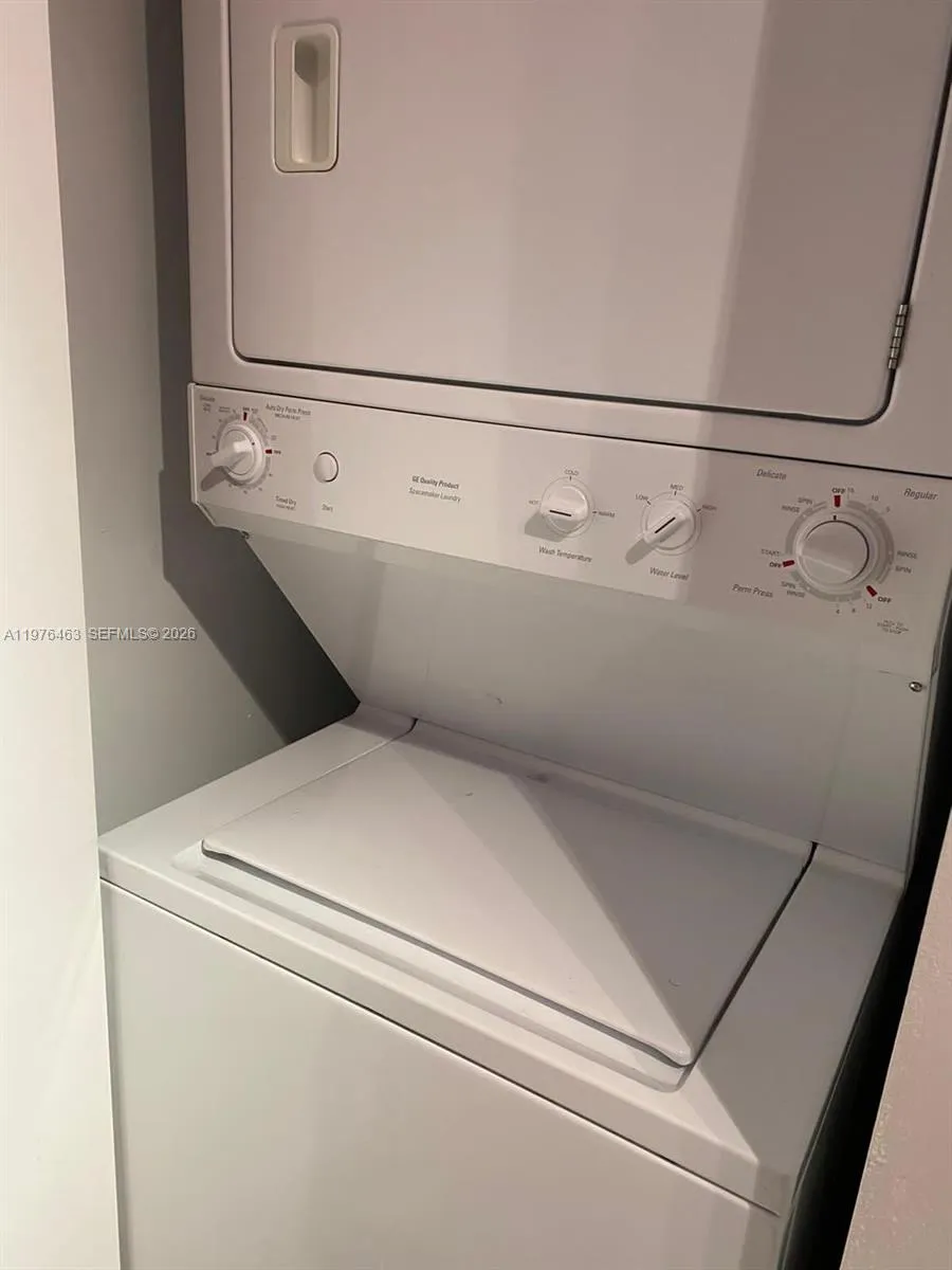 18800 Ne 29th Ave 401, Aventura, Florida 33180, Aventura, Florida 33180, 1 Bedroom Bedrooms, ,1 BathroomBathrooms,Residential Lease,For Rent,18800 Ne 29th Ave 401, Aventura, Florida 33180,A11976463