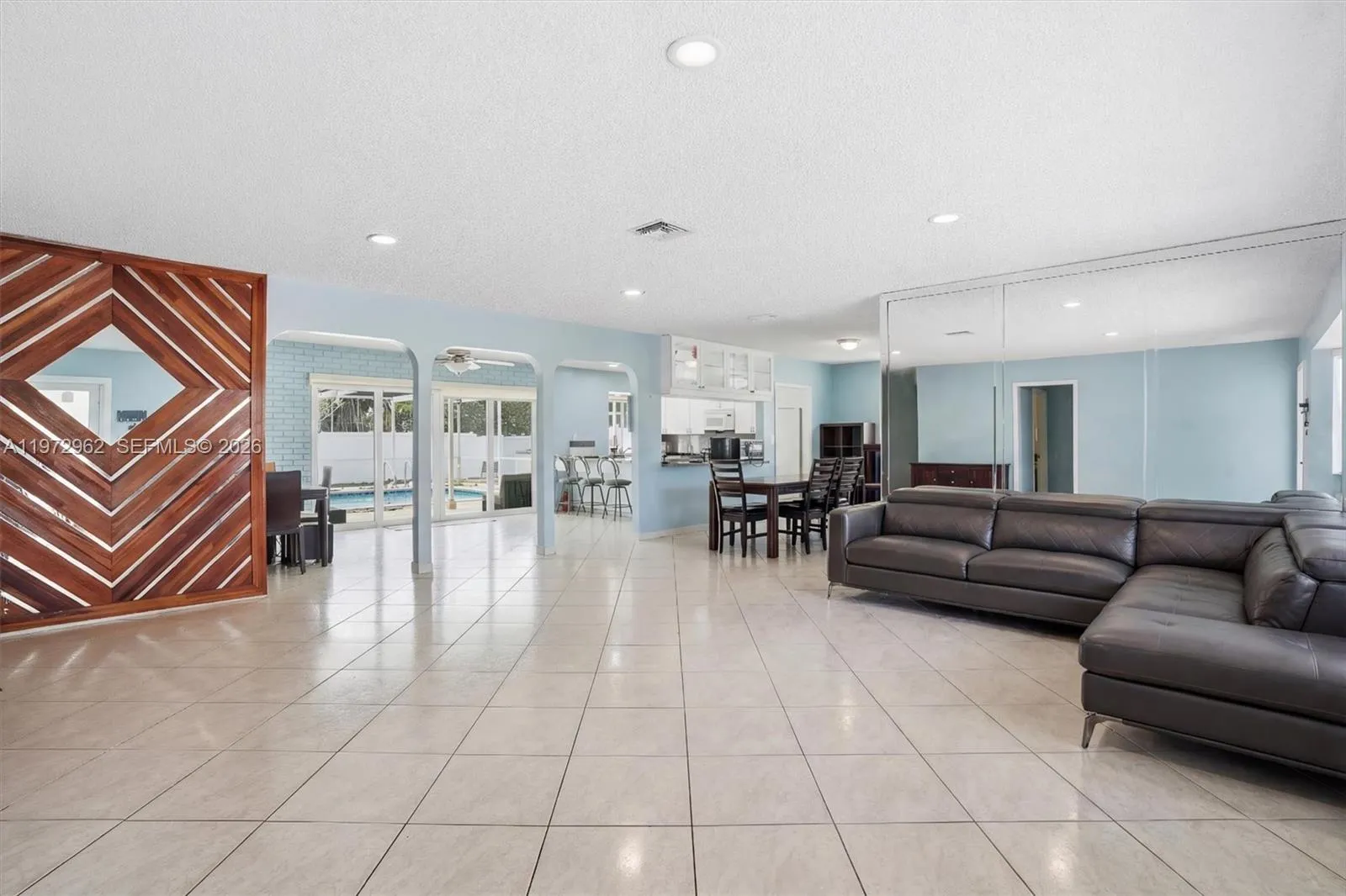 5518 Mckinley St, Hollywood, Florida 33021, Hollywood, Florida 33021, 4 Bedrooms Bedrooms, ,2 BathroomsBathrooms,Residential,For Sale,5518 Mckinley St, Hollywood, Florida 33021,A11972962