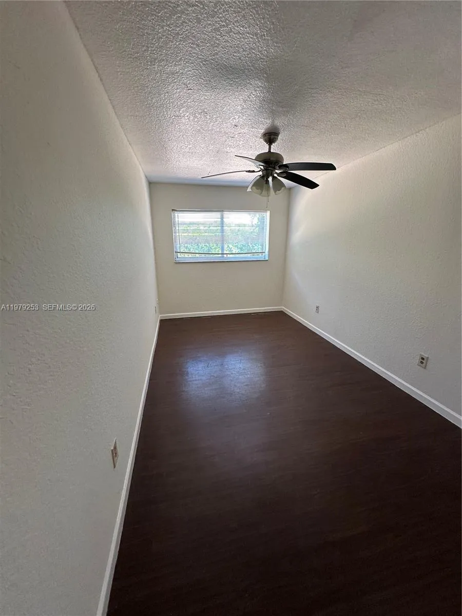 13210 Ne 3rd Ave R, North Miami, Florida 33161, North Miami, Florida 33161, 1 Bedroom Bedrooms, ,1 BathroomBathrooms,Residential Lease,For Rent,13210 Ne 3rd Ave R, North Miami, Florida 33161,A11979253