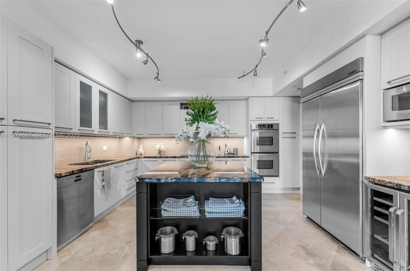 333 Las Olas Way 2505, Fort Lauderdale, Florida 33, Fort Lauderdale, Florida 33301, 2 Bedrooms Bedrooms, ,3 BathroomsBathrooms,Residential,For Sale,333 Las Olas Way 2505, Fort Lauderdale, Florida 33,A11977837