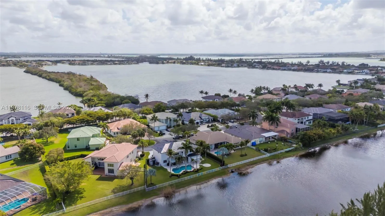4724 Sw 195th Way, Miramar, Florida 33029, Miramar, Florida 33029, 6 Bedrooms Bedrooms, ,4 BathroomsBathrooms,Residential,For Sale,4724 Sw 195th Way, Miramar, Florida 33029,A11978116