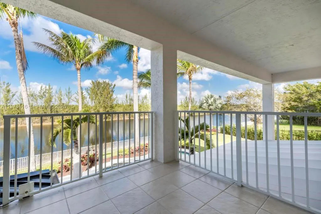 4724 Sw 195th Way, Miramar, Florida 33029, Miramar, Florida 33029, 6 Bedrooms Bedrooms, ,4 BathroomsBathrooms,Residential,For Sale,4724 Sw 195th Way, Miramar, Florida 33029,A11978116