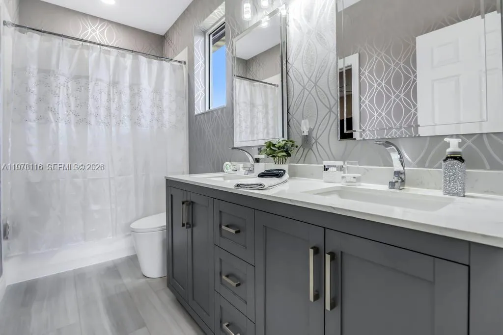 4724 Sw 195th Way, Miramar, Florida 33029, Miramar, Florida 33029, 6 Bedrooms Bedrooms, ,4 BathroomsBathrooms,Residential,For Sale,4724 Sw 195th Way, Miramar, Florida 33029,A11978116