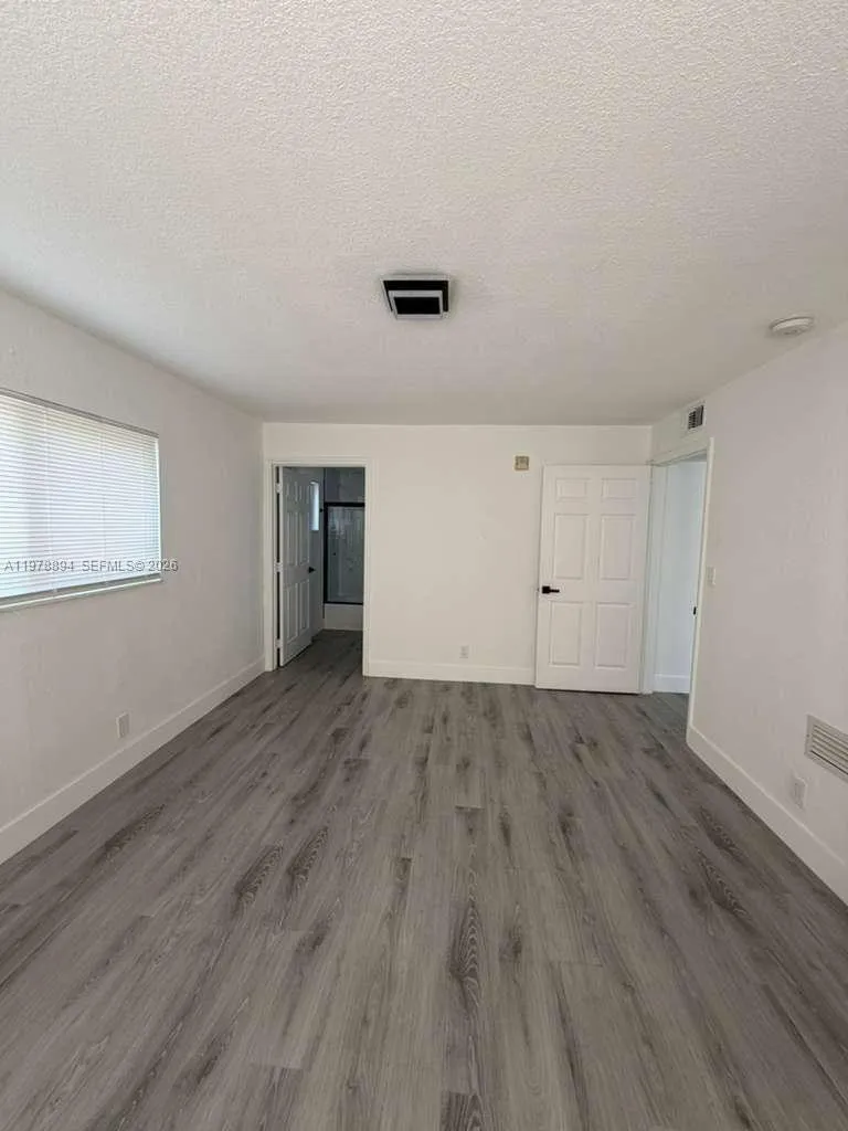 4271 Nw 5th St 129, Plantation, Florida 33317, Plantation, Florida 33317, 1 Bedroom Bedrooms, ,1 BathroomBathrooms,Residential Lease,For Rent,4271 Nw 5th St 129, Plantation, Florida 33317,A11978894