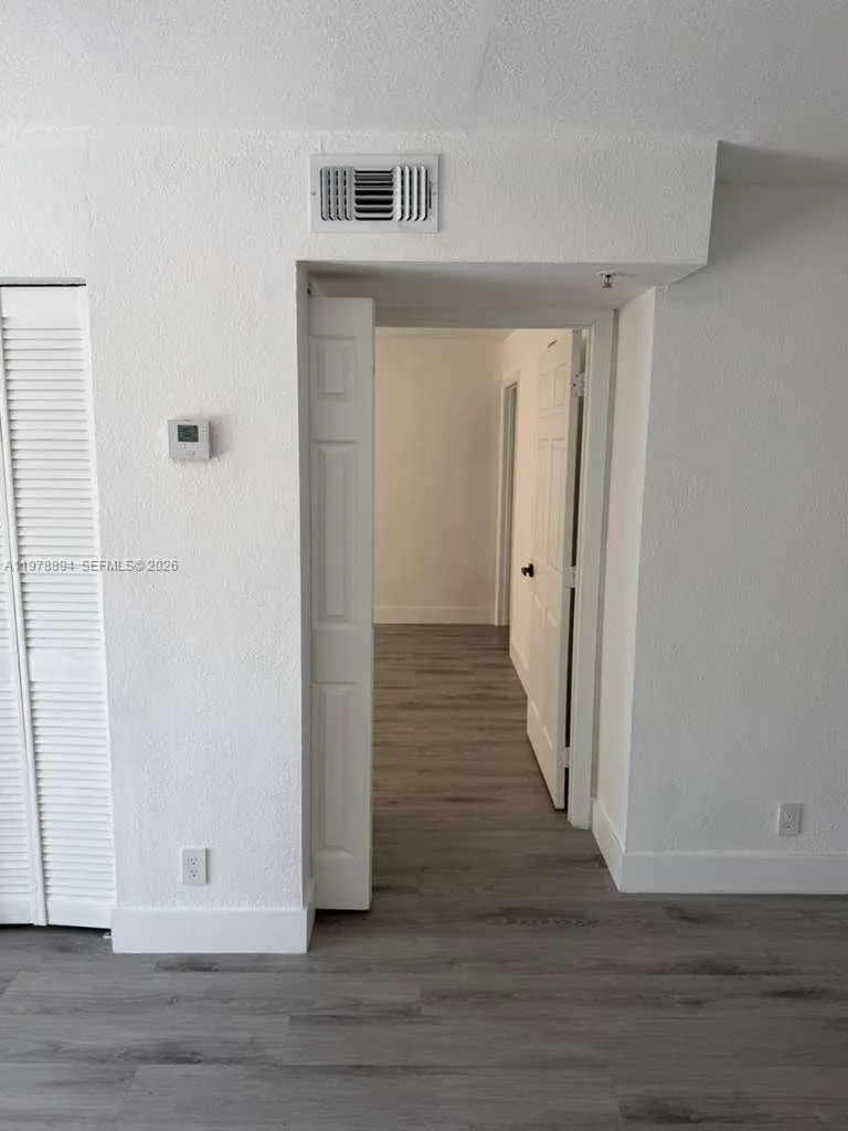 4271 Nw 5th St 129, Plantation, Florida 33317, Plantation, Florida 33317, 1 Bedroom Bedrooms, ,1 BathroomBathrooms,Residential Lease,For Rent,4271 Nw 5th St 129, Plantation, Florida 33317,A11978894