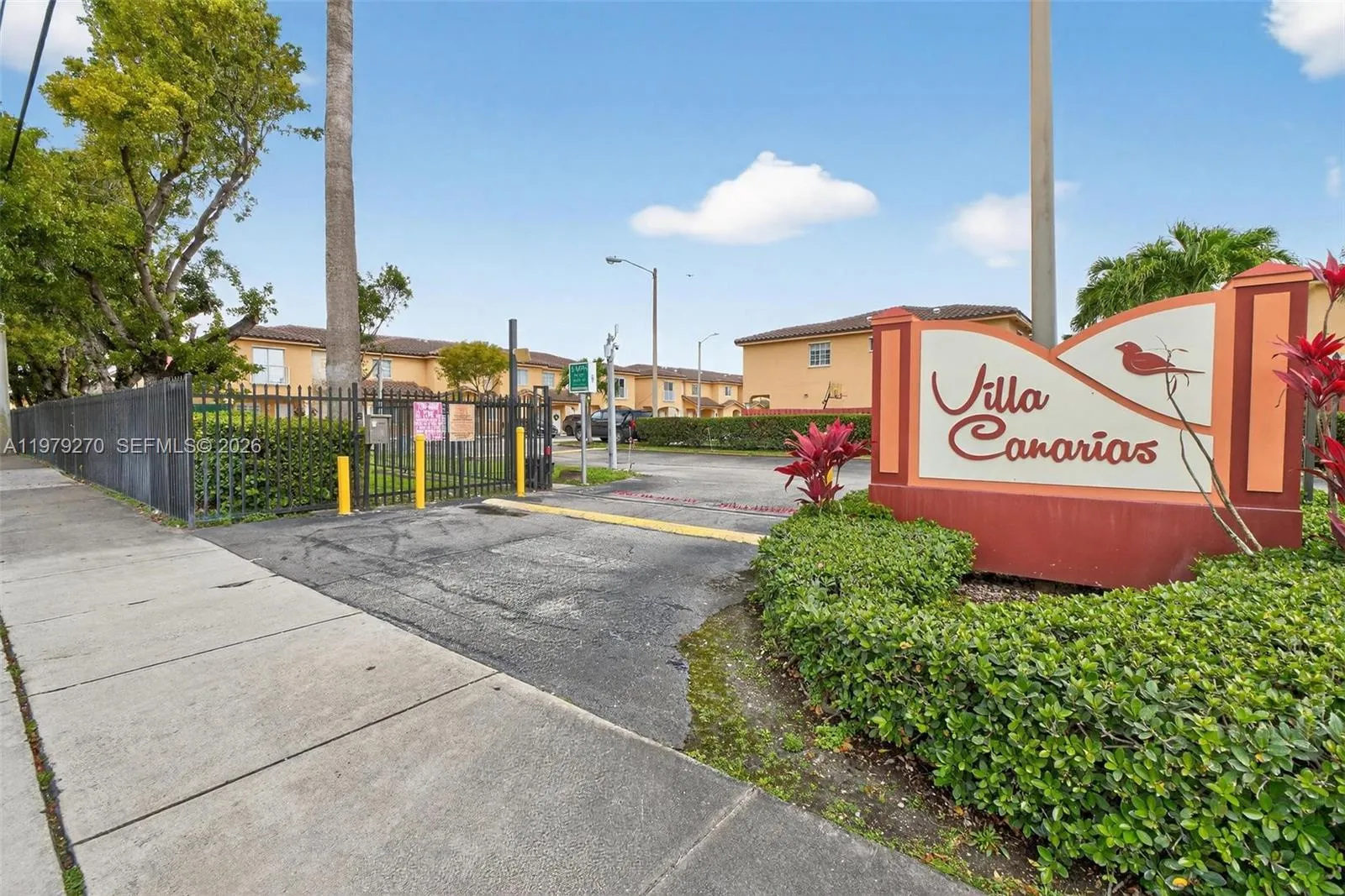 7709 W 36th Ave 2, Hialeah, Florida 33018, Hialeah, Florida 33018, 2 Bedrooms Bedrooms, ,2 BathroomsBathrooms,Residential,For Sale,7709 W 36th Ave 2, Hialeah, Florida 33018,A11979270