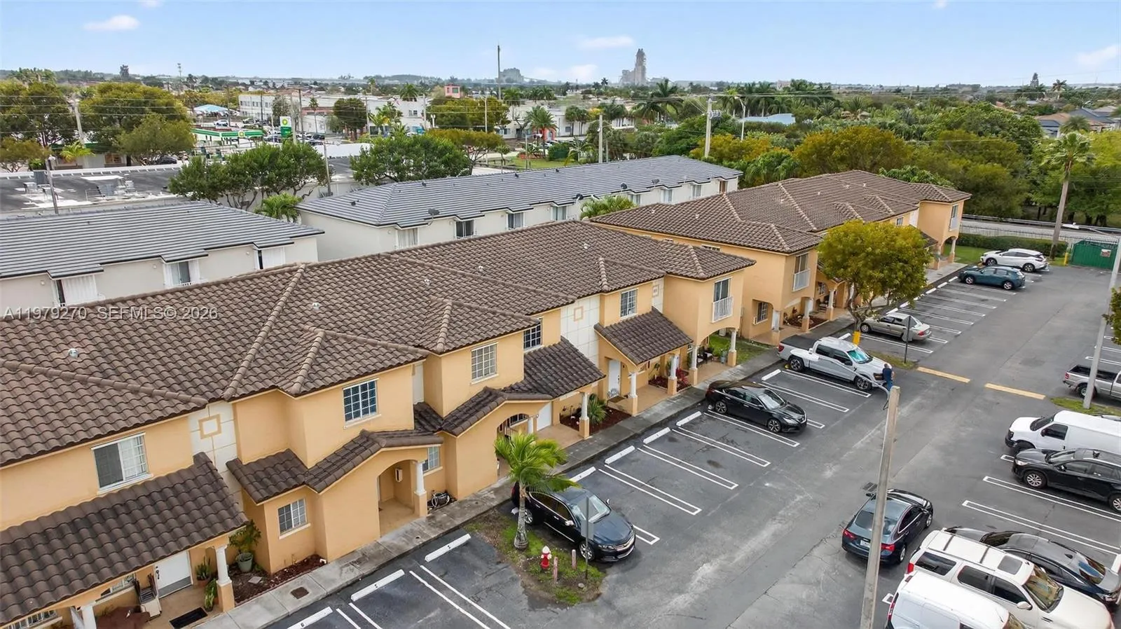 7709 W 36th Ave 2, Hialeah, Florida 33018, Hialeah, Florida 33018, 2 Bedrooms Bedrooms, ,2 BathroomsBathrooms,Residential,For Sale,7709 W 36th Ave 2, Hialeah, Florida 33018,A11979270