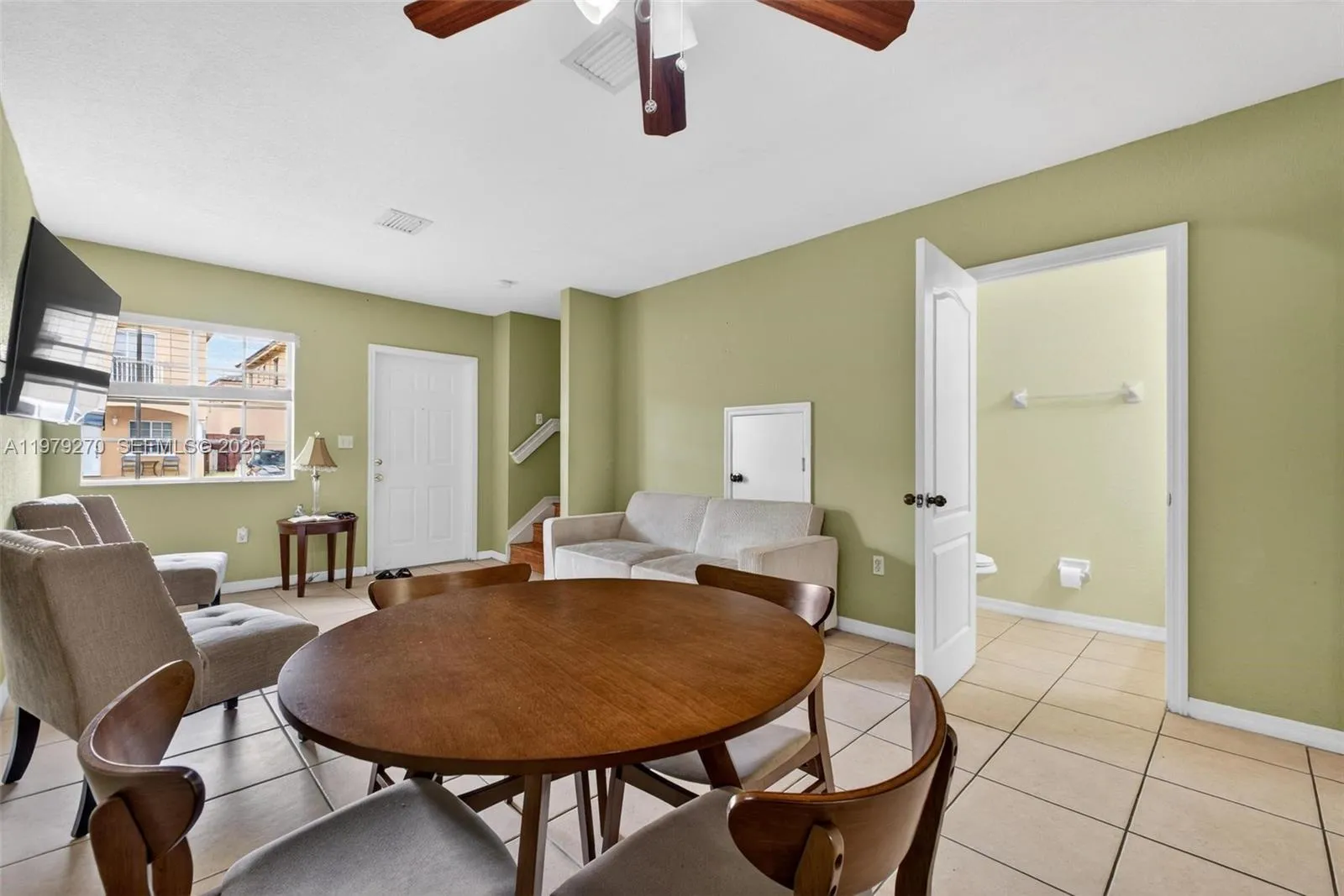 7709 W 36th Ave 2, Hialeah, Florida 33018, Hialeah, Florida 33018, 2 Bedrooms Bedrooms, ,2 BathroomsBathrooms,Residential,For Sale,7709 W 36th Ave 2, Hialeah, Florida 33018,A11979270