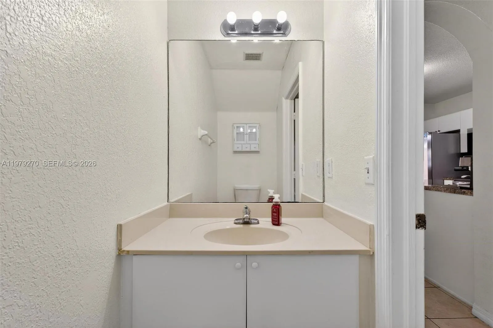 7709 W 36th Ave 2, Hialeah, Florida 33018, Hialeah, Florida 33018, 2 Bedrooms Bedrooms, ,2 BathroomsBathrooms,Residential,For Sale,7709 W 36th Ave 2, Hialeah, Florida 33018,A11979270