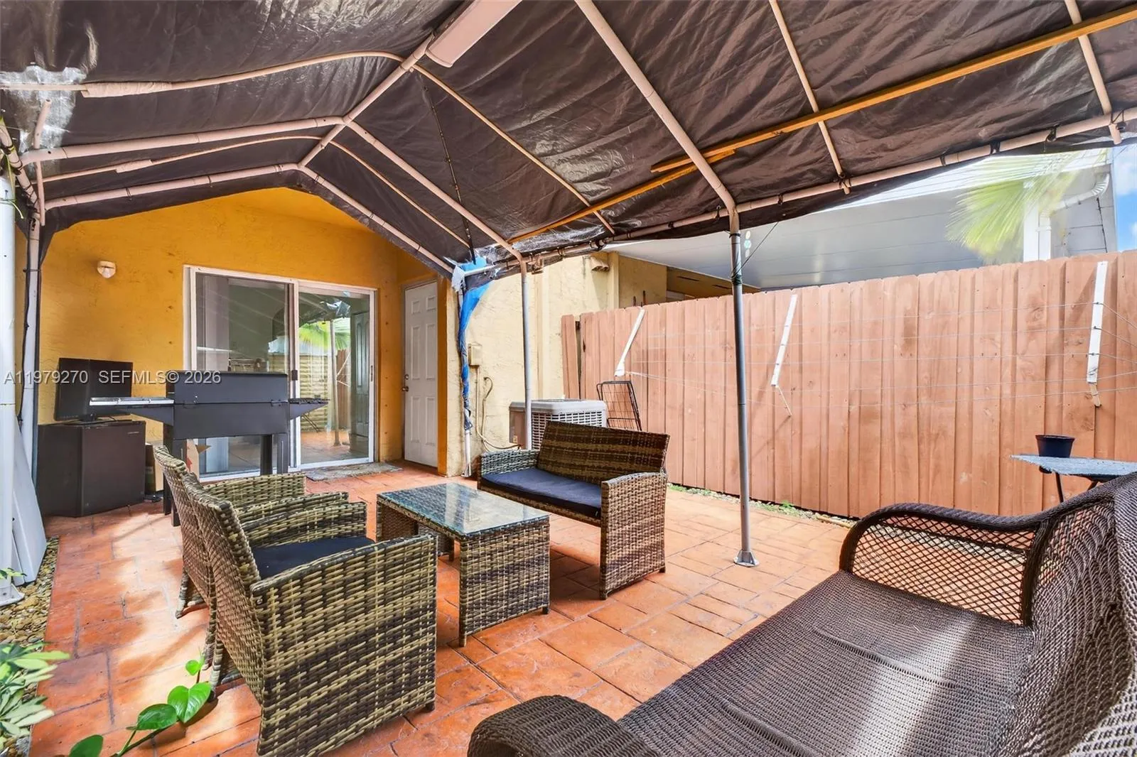 7709 W 36th Ave 2, Hialeah, Florida 33018, Hialeah, Florida 33018, 2 Bedrooms Bedrooms, ,2 BathroomsBathrooms,Residential,For Sale,7709 W 36th Ave 2, Hialeah, Florida 33018,A11979270