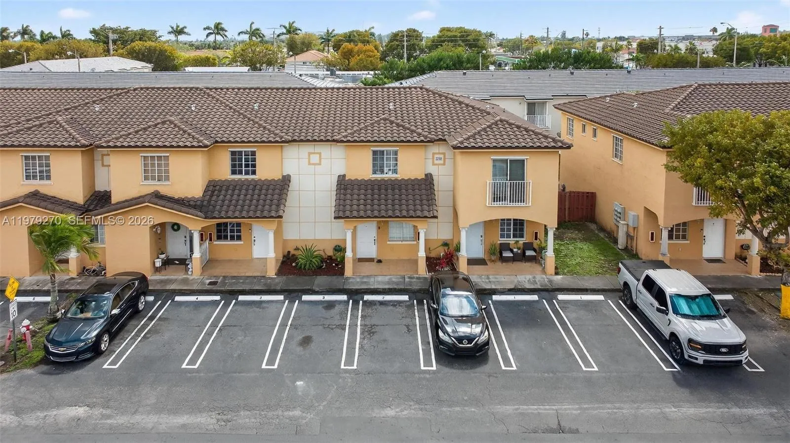 7709 W 36th Ave 2, Hialeah, Florida 33018, Hialeah, Florida 33018, 2 Bedrooms Bedrooms, ,2 BathroomsBathrooms,Residential,For Sale,7709 W 36th Ave 2, Hialeah, Florida 33018,A11979270