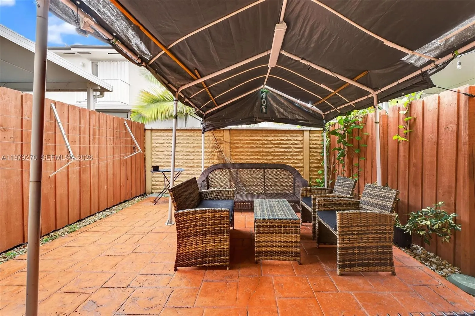 7709 W 36th Ave 2, Hialeah, Florida 33018, Hialeah, Florida 33018, 2 Bedrooms Bedrooms, ,2 BathroomsBathrooms,Residential,For Sale,7709 W 36th Ave 2, Hialeah, Florida 33018,A11979270