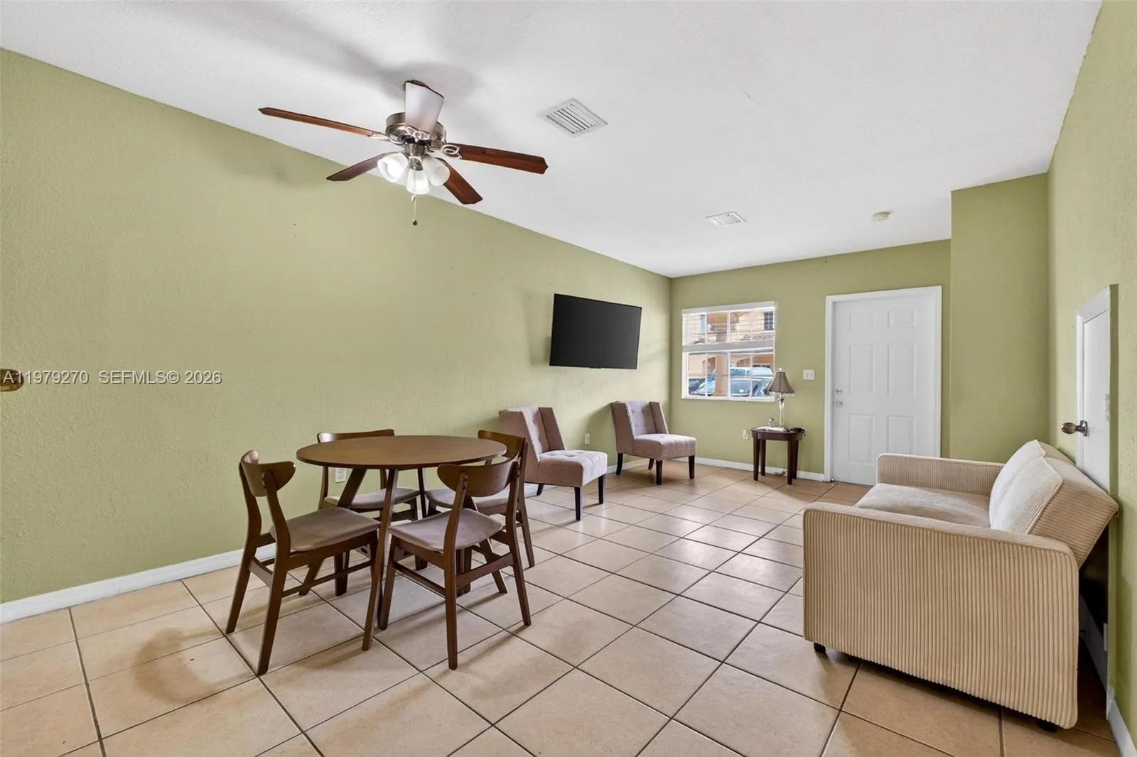 7709 W 36th Ave 2, Hialeah, Florida 33018, Hialeah, Florida 33018, 2 Bedrooms Bedrooms, ,2 BathroomsBathrooms,Residential,For Sale,7709 W 36th Ave 2, Hialeah, Florida 33018,A11979270