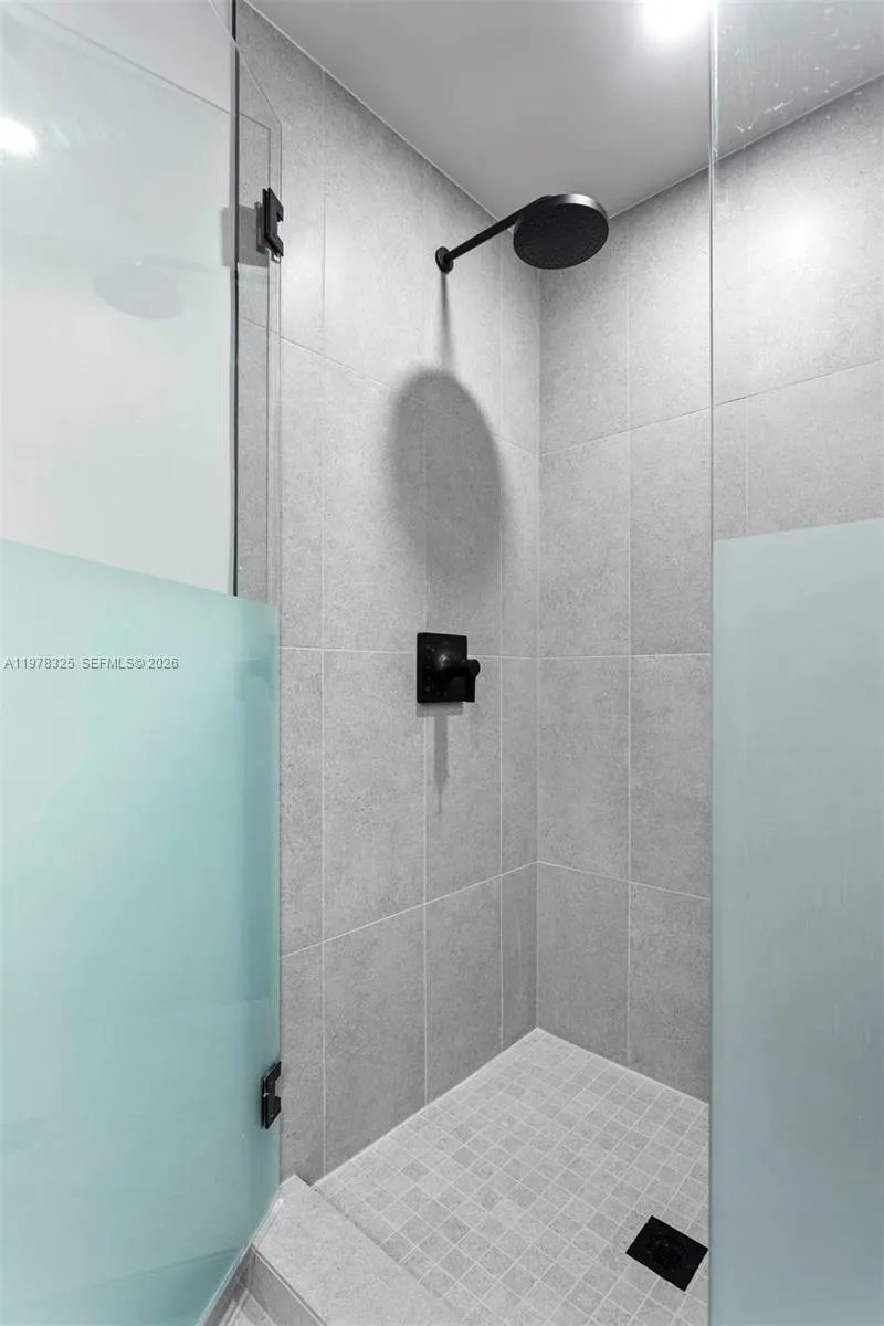 121 Ne 5th Street 3004, Miami, Florida 33132, Miami, Florida 33132, ,1 BathroomBathrooms,Residential Lease,For Rent,121 Ne 5th Street 3004, Miami, Florida 33132,A11978325