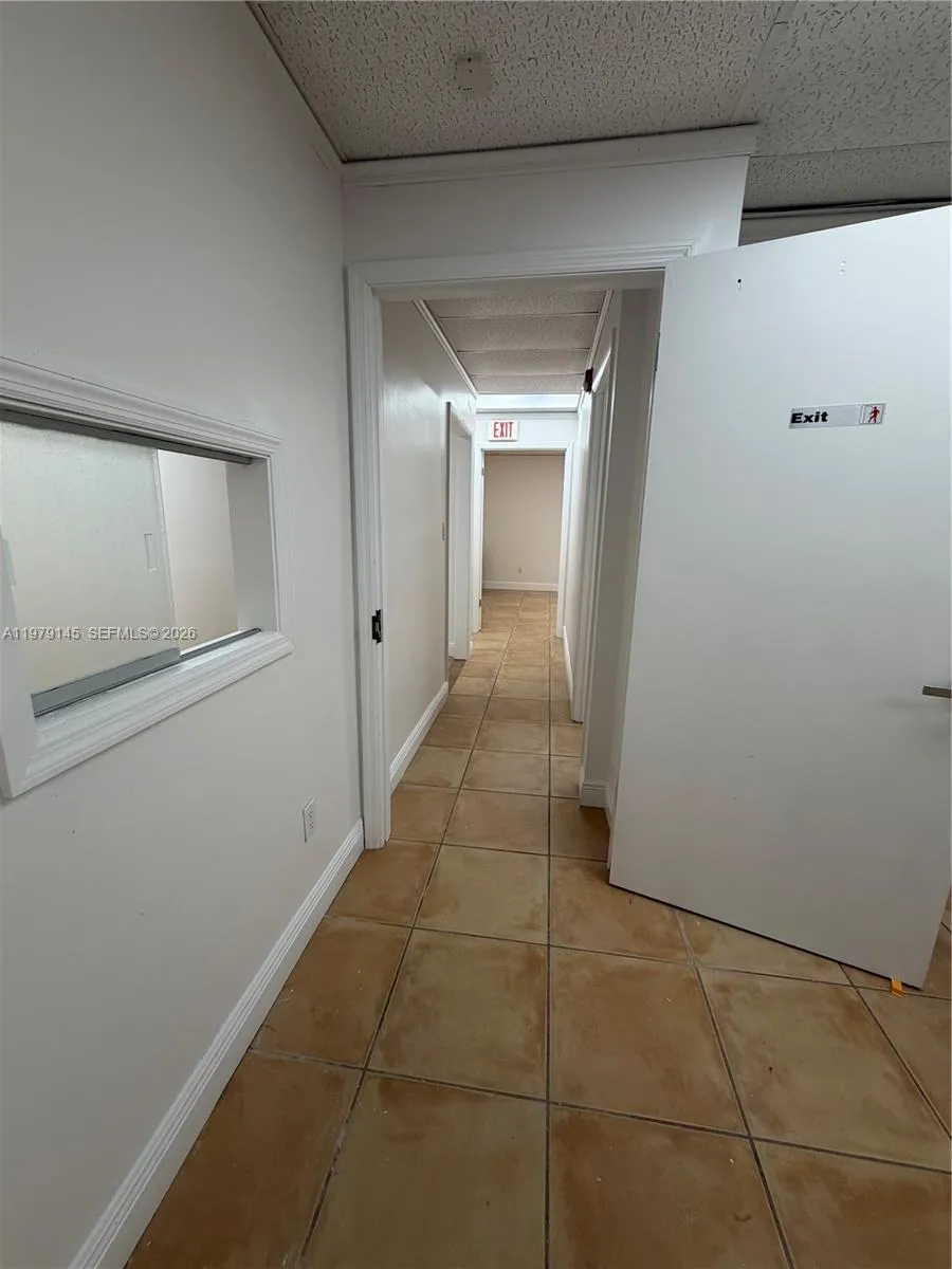 1933 Sw 27th Ave, Miami, Florida 33145, Miami, Florida 33145, ,Commercial Lease,For Rent,1933 Sw 27th Ave, Miami, Florida 33145,A11979145