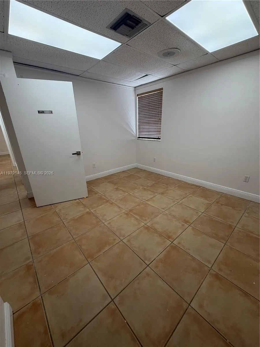 1933 Sw 27th Ave, Miami, Florida 33145, Miami, Florida 33145, ,Commercial Lease,For Rent,1933 Sw 27th Ave, Miami, Florida 33145,A11979145