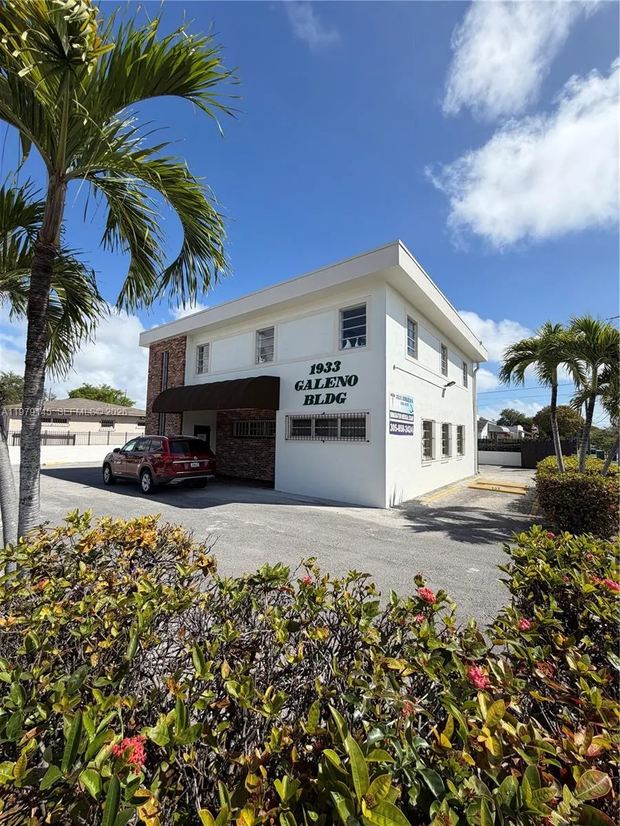 1933 Sw 27th Ave, Miami, Florida 33145, Miami, Florida 33145, ,Commercial Lease,For Rent,1933 Sw 27th Ave, Miami, Florida 33145,A11979145