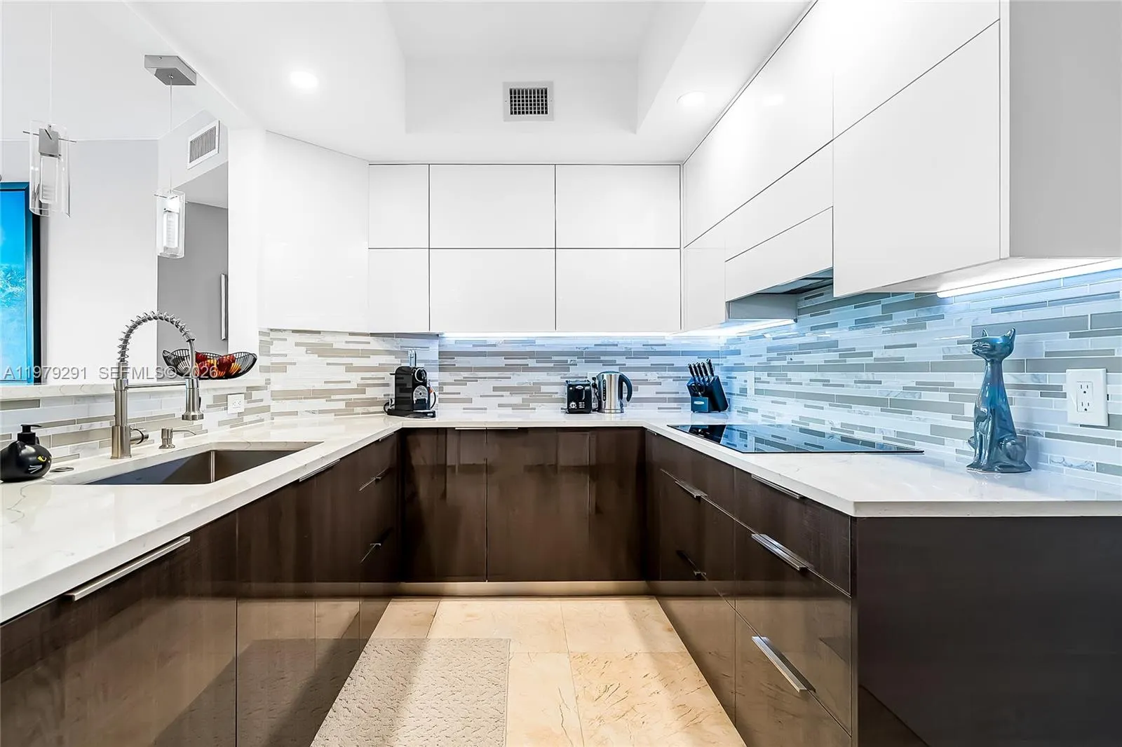 3101 S Ocean Dr 1206, Hollywood, Florida 33019, Hollywood, Florida 33019, 3 Bedrooms Bedrooms, ,3 BathroomsBathrooms,Residential,For Sale,3101 S Ocean Dr 1206, Hollywood, Florida 33019,A11979291