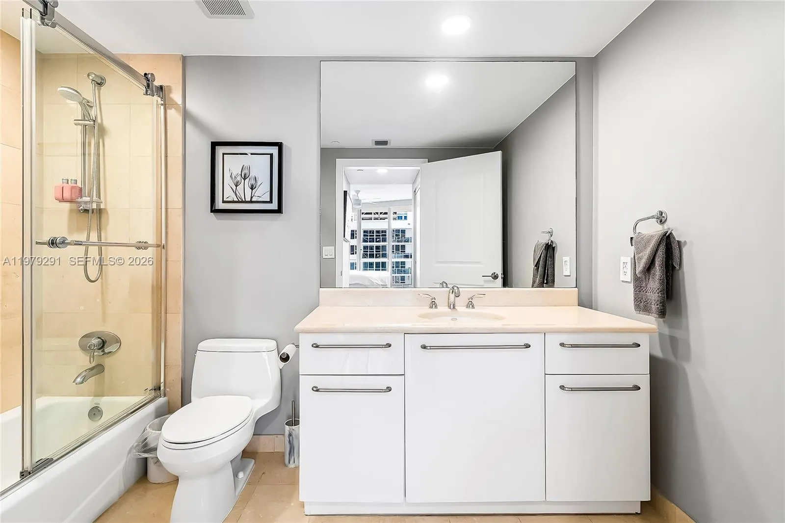 3101 S Ocean Dr 1206, Hollywood, Florida 33019, Hollywood, Florida 33019, 3 Bedrooms Bedrooms, ,3 BathroomsBathrooms,Residential,For Sale,3101 S Ocean Dr 1206, Hollywood, Florida 33019,A11979291