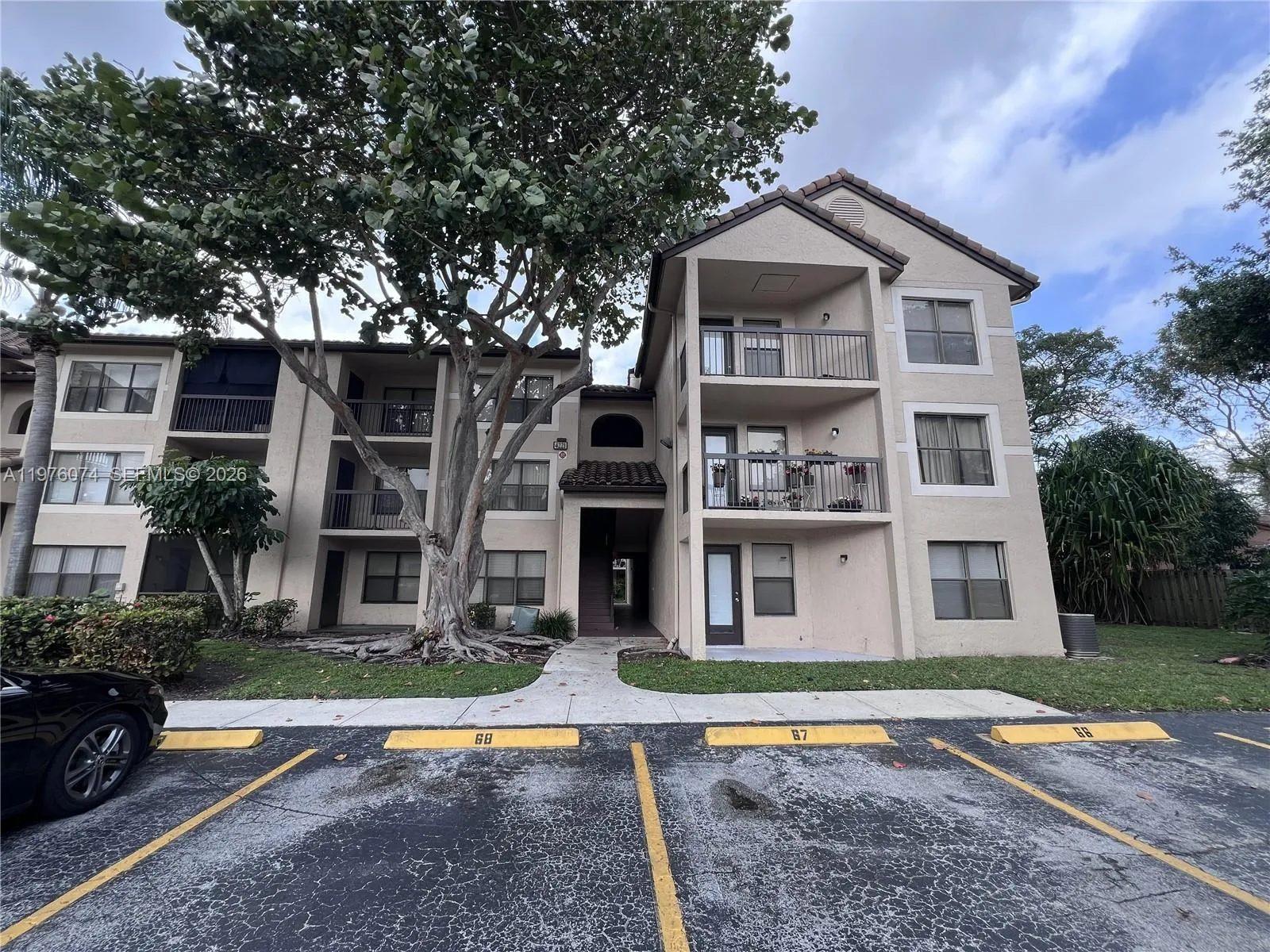 4221 W Mcnab Rd 43, Pompano Beach, Florida 33069, Pompano Beach, Florida 33069, 1 Bedroom Bedrooms, ,1 BathroomBathrooms,Residential Lease,For Rent,4221 W Mcnab Rd 43, Pompano Beach, Florida 33069,A11976074