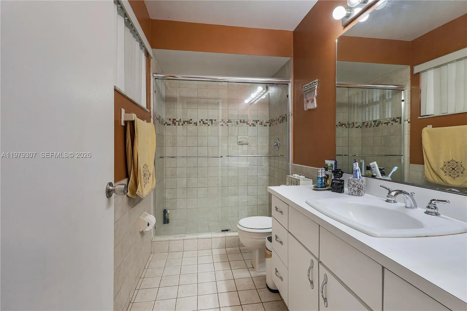 14566 Sw 124th Pl, Miami, Florida 33186, Miami, Florida 33186, 3 Bedrooms Bedrooms, ,2 BathroomsBathrooms,Residential,For Sale,14566 Sw 124th Pl, Miami, Florida 33186,A11979307