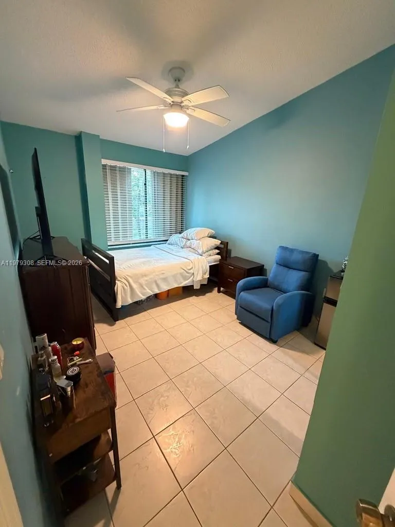 2661 Ne 164th St 40, North Miami Beach, Florida 33, North Miami Beach, Florida 33160, 3 Bedrooms Bedrooms, ,2 BathroomsBathrooms,Residential,For Sale,2661 Ne 164th St 40, North Miami Beach, Florida 33,A11979308