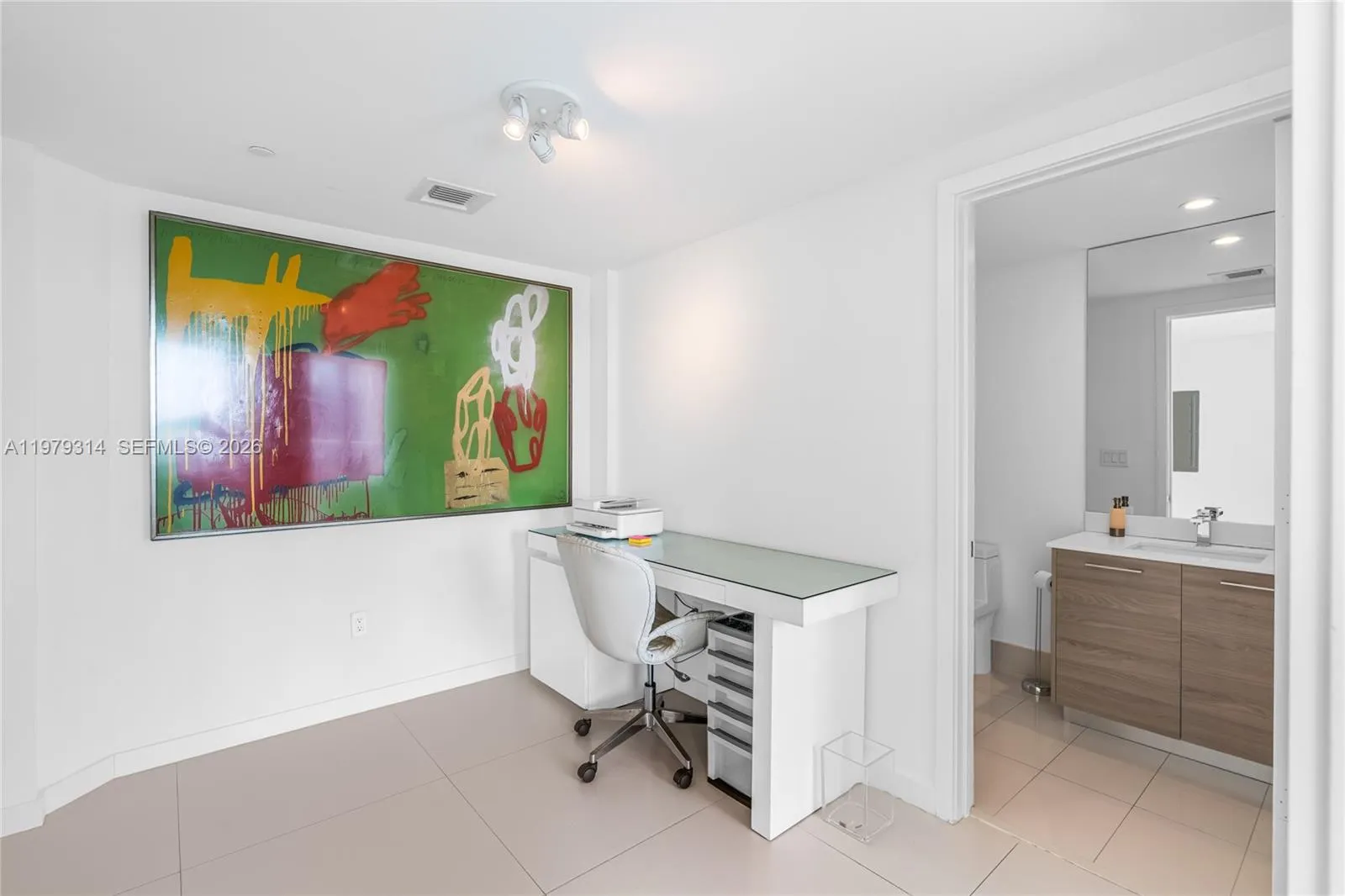 1300 S Miami Ave 2305, Miami, Florida 33130, Miami, Florida 33130, 3 Bedrooms Bedrooms, ,2 BathroomsBathrooms,Residential Lease,For Rent,1300 S Miami Ave 2305, Miami, Florida 33130,A11979314