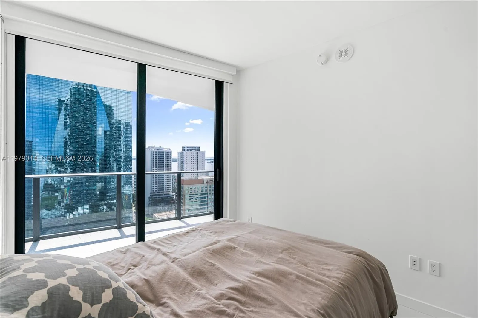 1300 S Miami Ave 2305, Miami, Florida 33130, Miami, Florida 33130, 3 Bedrooms Bedrooms, ,2 BathroomsBathrooms,Residential Lease,For Rent,1300 S Miami Ave 2305, Miami, Florida 33130,A11979314