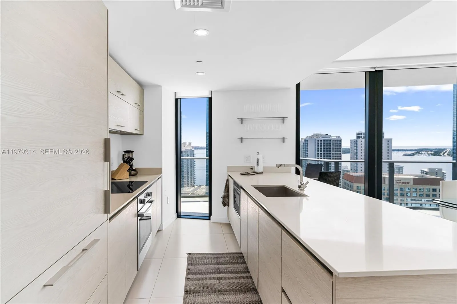 1300 S Miami Ave 2305, Miami, Florida 33130, Miami, Florida 33130, 3 Bedrooms Bedrooms, ,2 BathroomsBathrooms,Residential Lease,For Rent,1300 S Miami Ave 2305, Miami, Florida 33130,A11979314