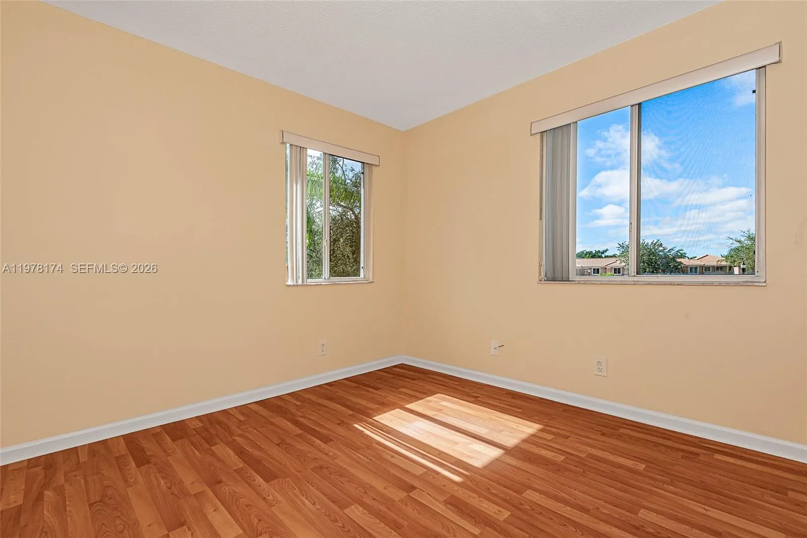 15853 Sw 10th St, Pembroke Pines, Florida 33027, Pembroke Pines, Florida 33027, 3 Bedrooms Bedrooms, ,2 BathroomsBathrooms,Residential Lease,For Rent,15853 Sw 10th St, Pembroke Pines, Florida 33027,A11978174