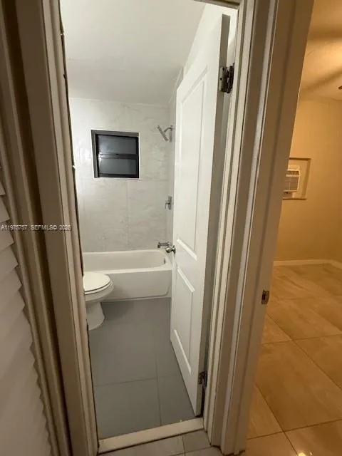 2784 Sw 14th St, Fort Lauderdale, Florida 33312, Fort Lauderdale, Florida 33312, ,Residential Income,For Sale,2784 Sw 14th St, Fort Lauderdale, Florida 33312,A11975757