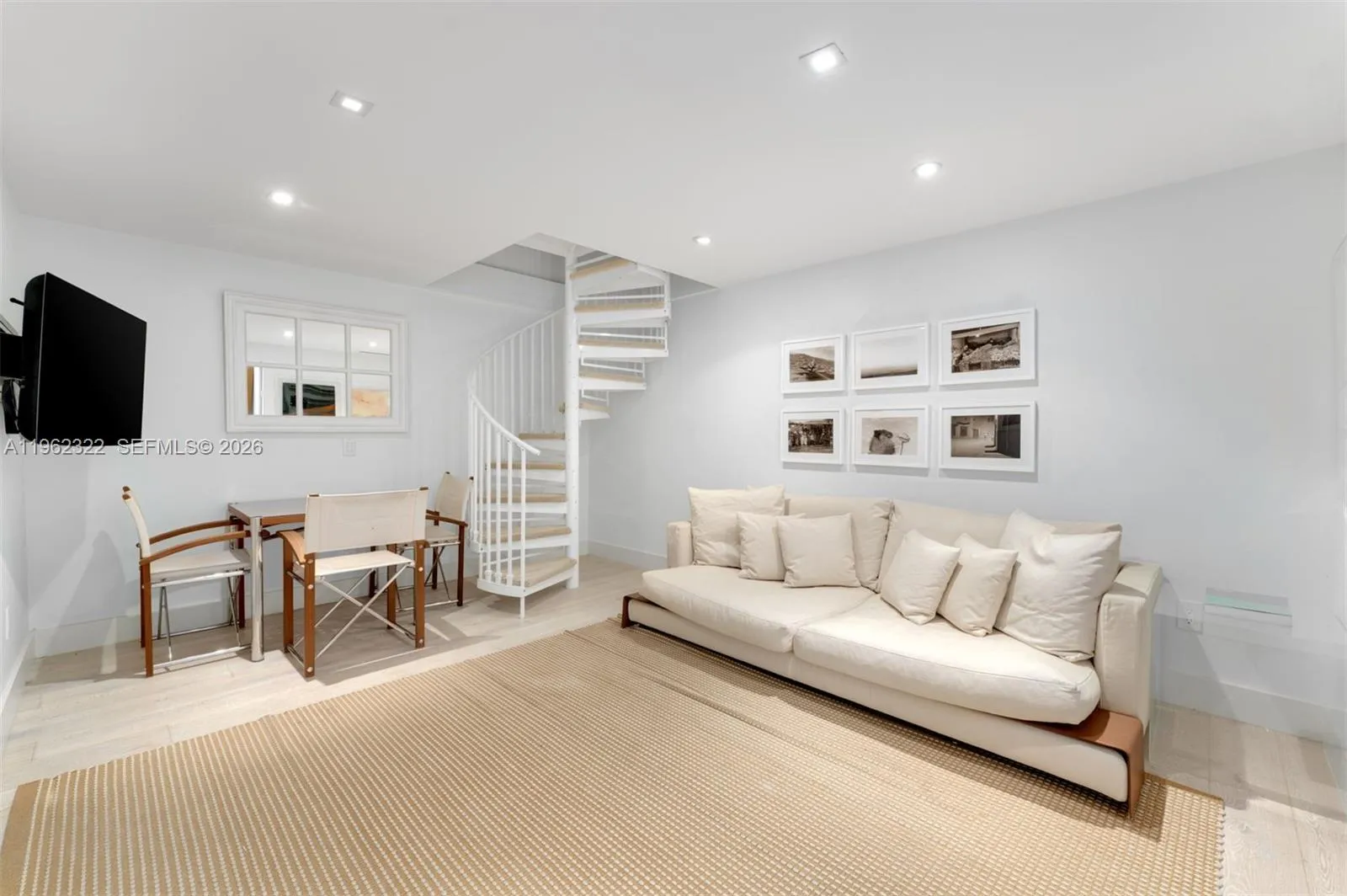 6899 Collins Ave Bh3, Miami Beach, Florida 33141, Miami Beach, Florida 33141, 3 Bedrooms Bedrooms, ,3 BathroomsBathrooms,Residential,For Sale,6899 Collins Ave Bh3, Miami Beach, Florida 33141,A11962322