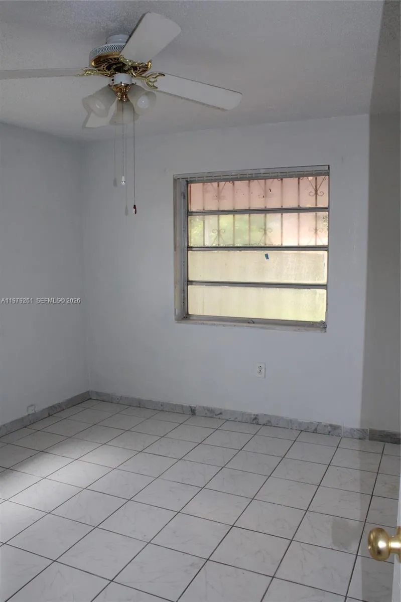 3040 Sw 69th Ave, Miami, Florida 33155, Miami, Florida 33155, 3 Bedrooms Bedrooms, ,2 BathroomsBathrooms,Residential Lease,For Rent,3040 Sw 69th Ave, Miami, Florida 33155,A11979261