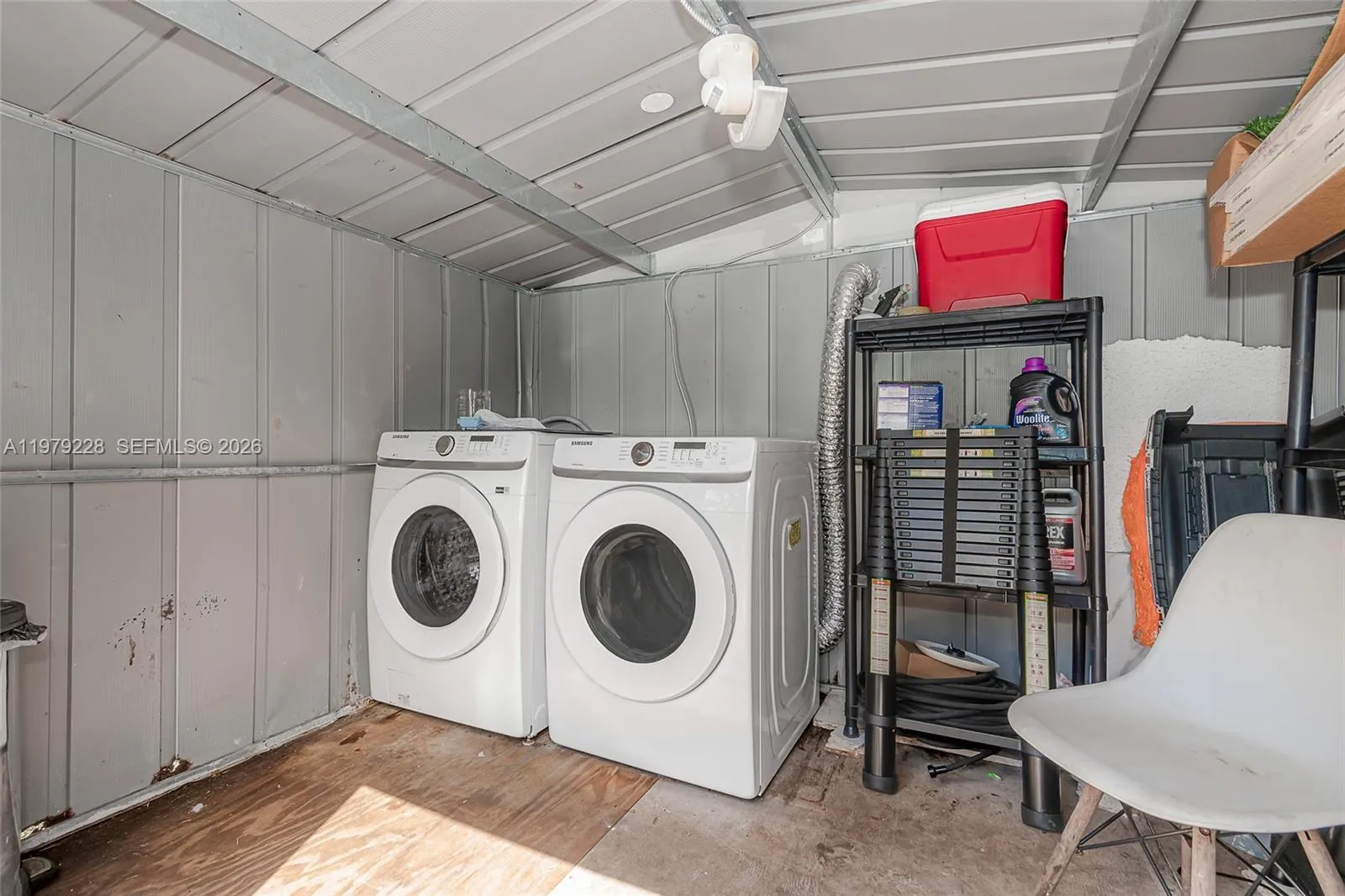 1914 Dewey St B, Hollywood, Florida 33020, Hollywood, Florida 33020, 2 Bedrooms Bedrooms, ,1 BathroomBathrooms,Residential Lease,For Rent,1914 Dewey St B, Hollywood, Florida 33020,A11979228