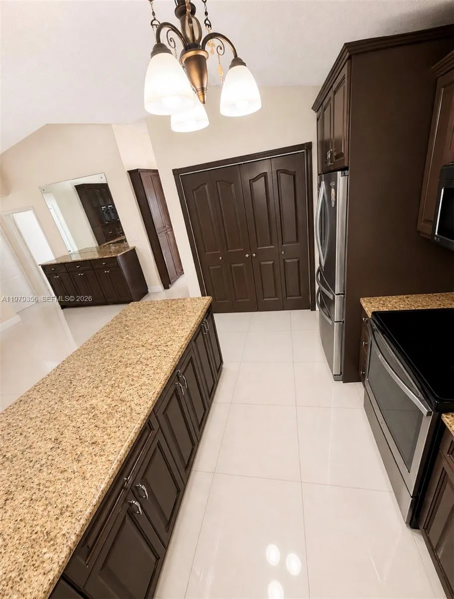 910 Sw 140th Ave, Miami, Florida 33184, Miami, Florida 33184, 4 Bedrooms Bedrooms, ,2 BathroomsBathrooms,Residential,For Sale,910 Sw 140th Ave, Miami, Florida 33184,A11979356