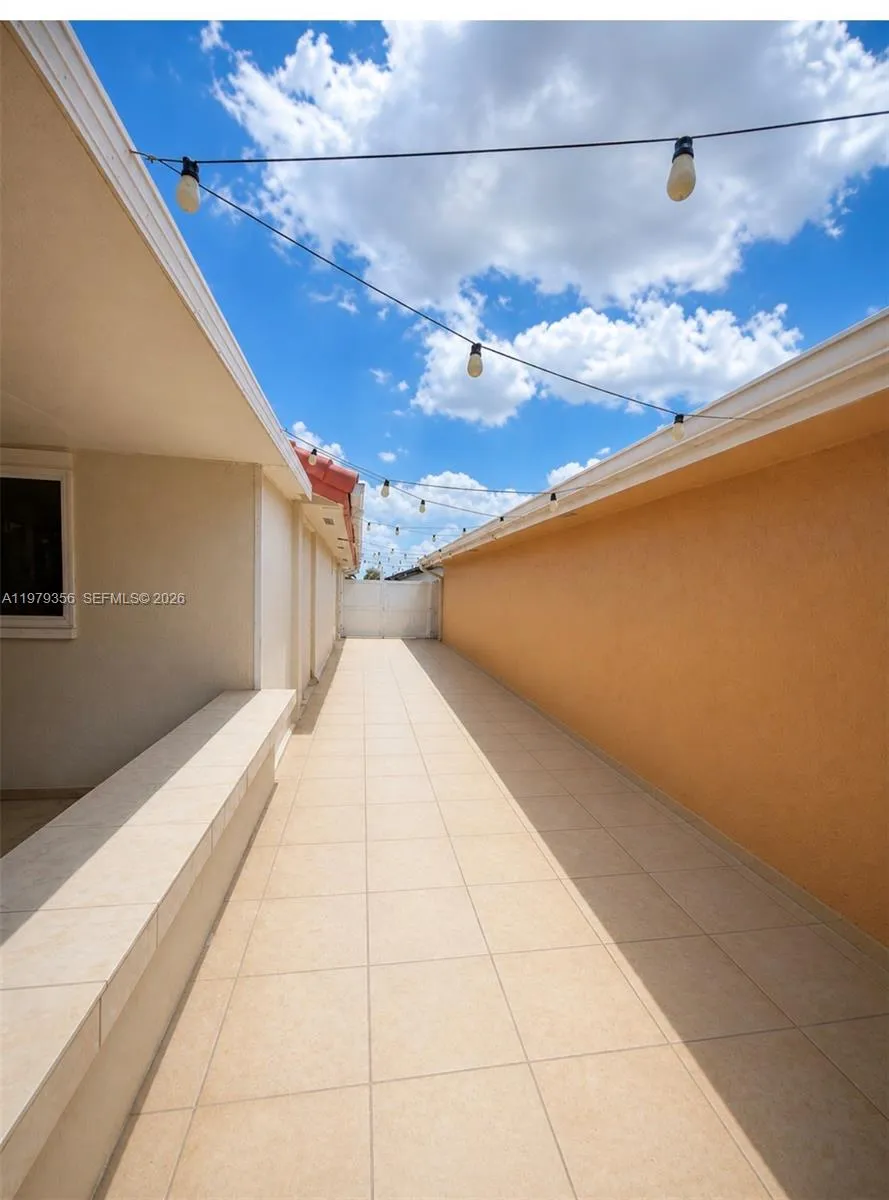 910 Sw 140th Ave, Miami, Florida 33184, Miami, Florida 33184, 4 Bedrooms Bedrooms, ,2 BathroomsBathrooms,Residential,For Sale,910 Sw 140th Ave, Miami, Florida 33184,A11979356