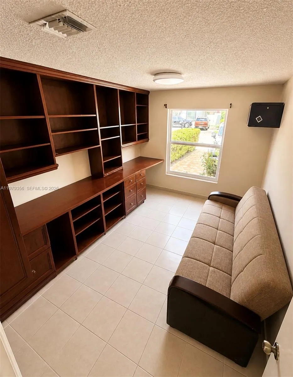 910 Sw 140th Ave, Miami, Florida 33184, Miami, Florida 33184, 4 Bedrooms Bedrooms, ,2 BathroomsBathrooms,Residential,For Sale,910 Sw 140th Ave, Miami, Florida 33184,A11979356