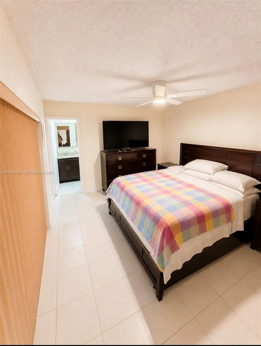 910 Sw 140th Ave, Miami, Florida 33184, Miami, Florida 33184, 4 Bedrooms Bedrooms, ,2 BathroomsBathrooms,Residential,For Sale,910 Sw 140th Ave, Miami, Florida 33184,A11979356