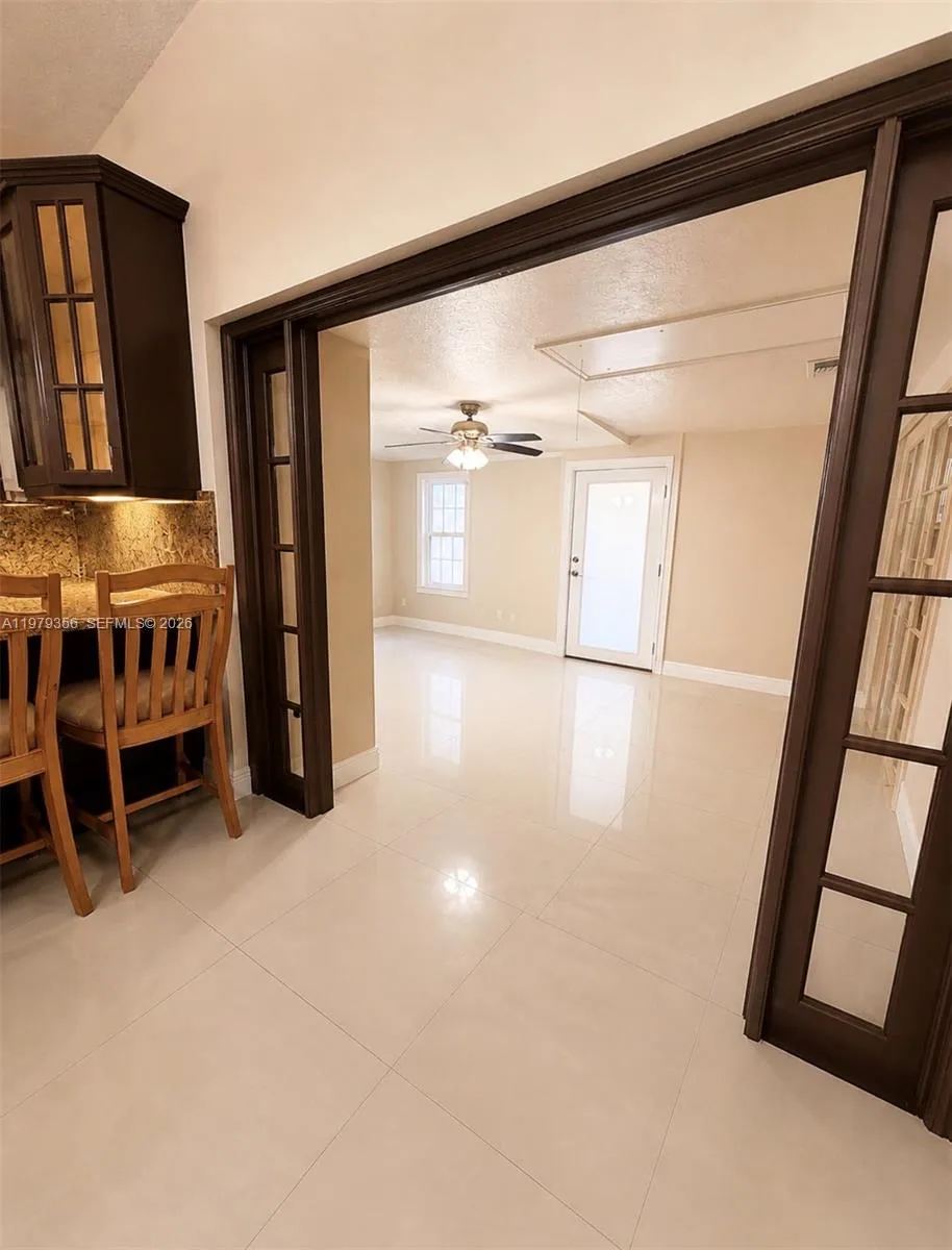 910 Sw 140th Ave, Miami, Florida 33184, Miami, Florida 33184, 4 Bedrooms Bedrooms, ,2 BathroomsBathrooms,Residential,For Sale,910 Sw 140th Ave, Miami, Florida 33184,A11979356