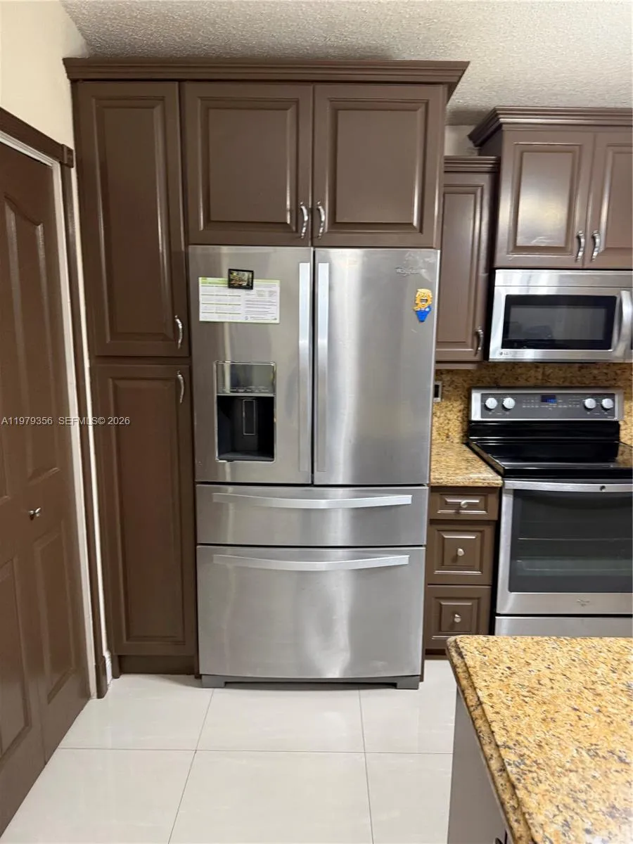 910 Sw 140th Ave, Miami, Florida 33184, Miami, Florida 33184, 4 Bedrooms Bedrooms, ,2 BathroomsBathrooms,Residential,For Sale,910 Sw 140th Ave, Miami, Florida 33184,A11979356