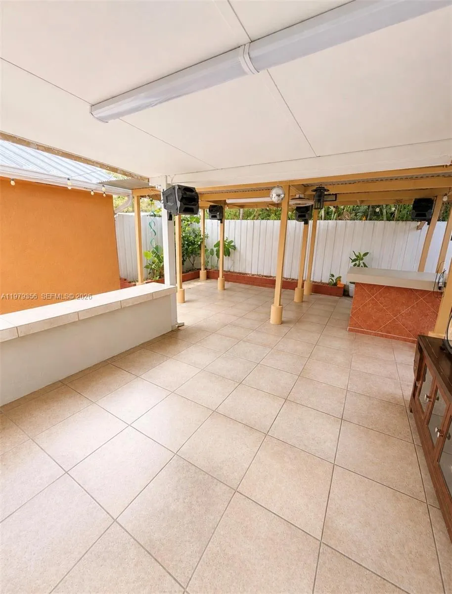 910 Sw 140th Ave, Miami, Florida 33184, Miami, Florida 33184, 4 Bedrooms Bedrooms, ,2 BathroomsBathrooms,Residential,For Sale,910 Sw 140th Ave, Miami, Florida 33184,A11979356
