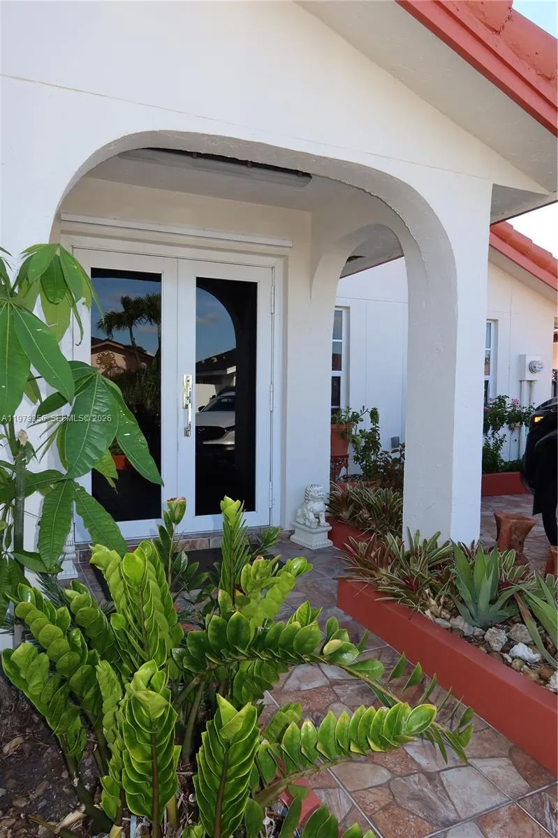 910 Sw 140th Ave, Miami, Florida 33184, Miami, Florida 33184, 4 Bedrooms Bedrooms, ,2 BathroomsBathrooms,Residential,For Sale,910 Sw 140th Ave, Miami, Florida 33184,A11979356