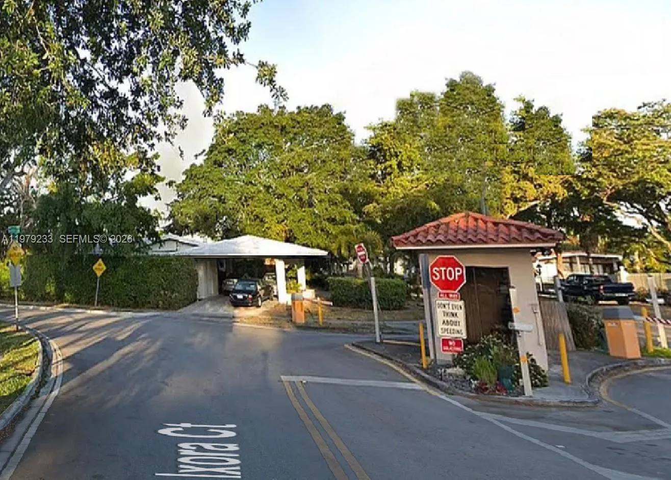 13155 Ixora Ct 310, North Miami, Florida 33181, North Miami, Florida 33181, 1 Bedroom Bedrooms, ,1 BathroomBathrooms,Residential,For Sale,13155 Ixora Ct 310, North Miami, Florida 33181,A11979233